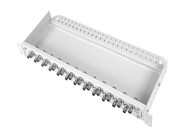 BNC патч-панель, 1U, 24 портов (2х12) в комплекте с адаптерами (f-f) 75Ω