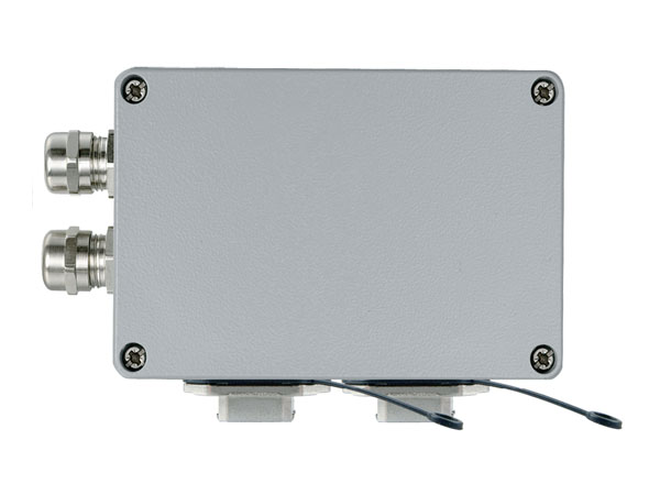 Розетка для внешенго монтажа STX V14, IP67
